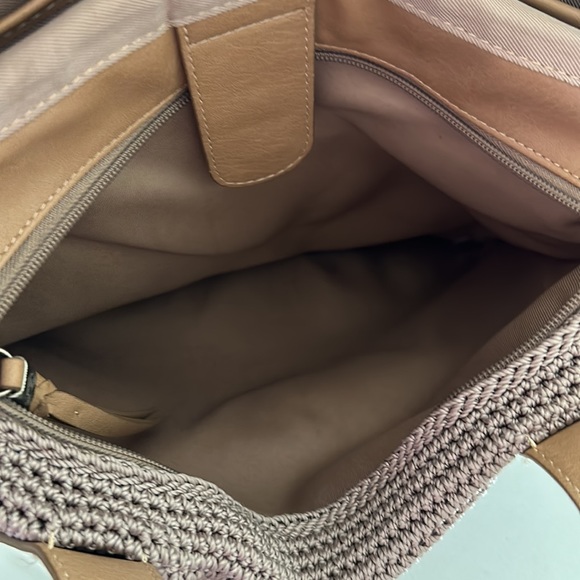 The Sak crochet bag. Beautiful neutral shades. - Picture 3 of 6